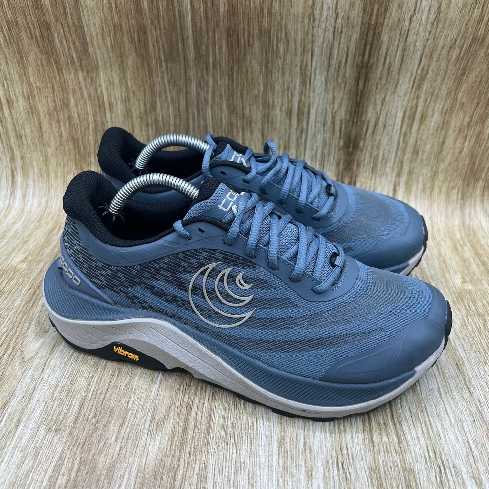 Topo Athletic Ultraventure 4 Women's Size 7 Stone Grey Blue Trail Running Shoes